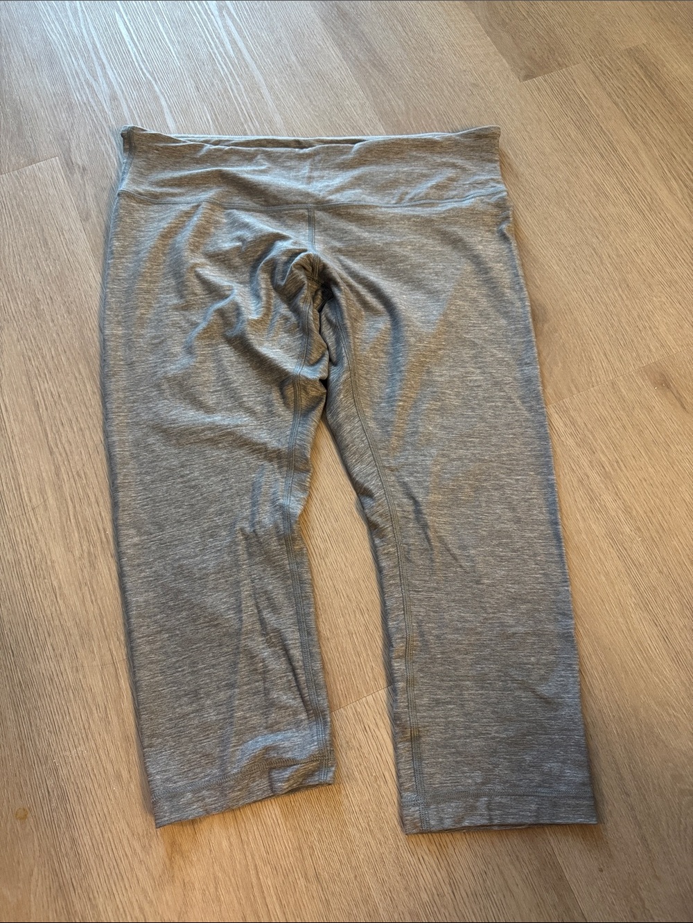 Lululemon Gray Capri Leggings